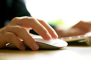 iStock_000016855377XSmall